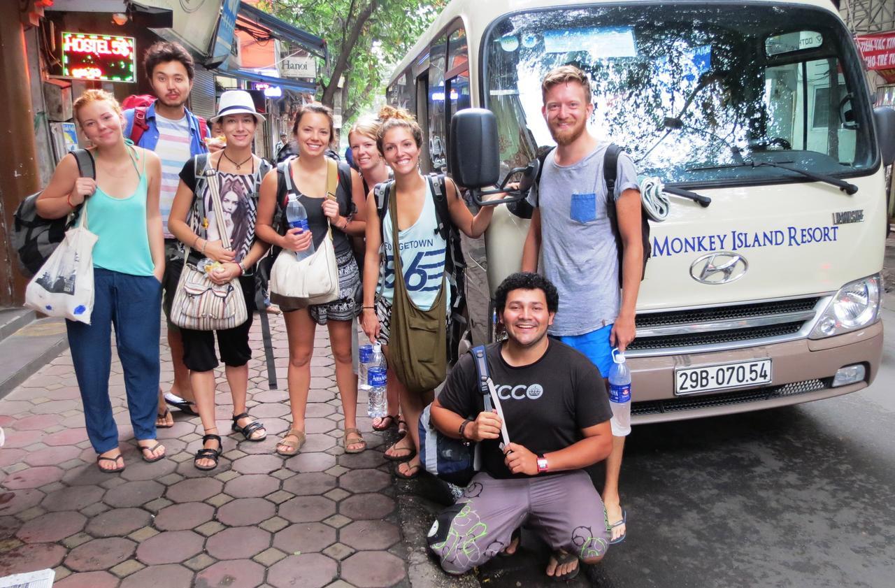 Hanoi Massive Hostel Bagian luar foto