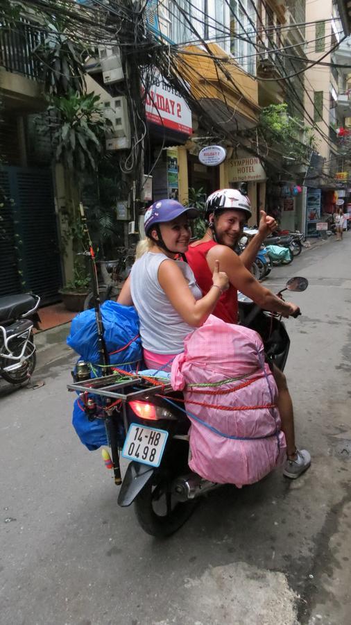 Hanoi Massive Hostel Bagian luar foto