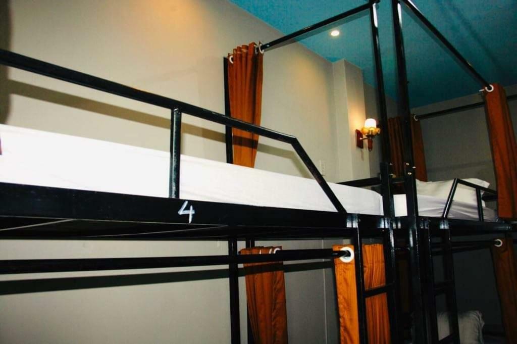 Hanoi Massive Hostel Bagian luar foto