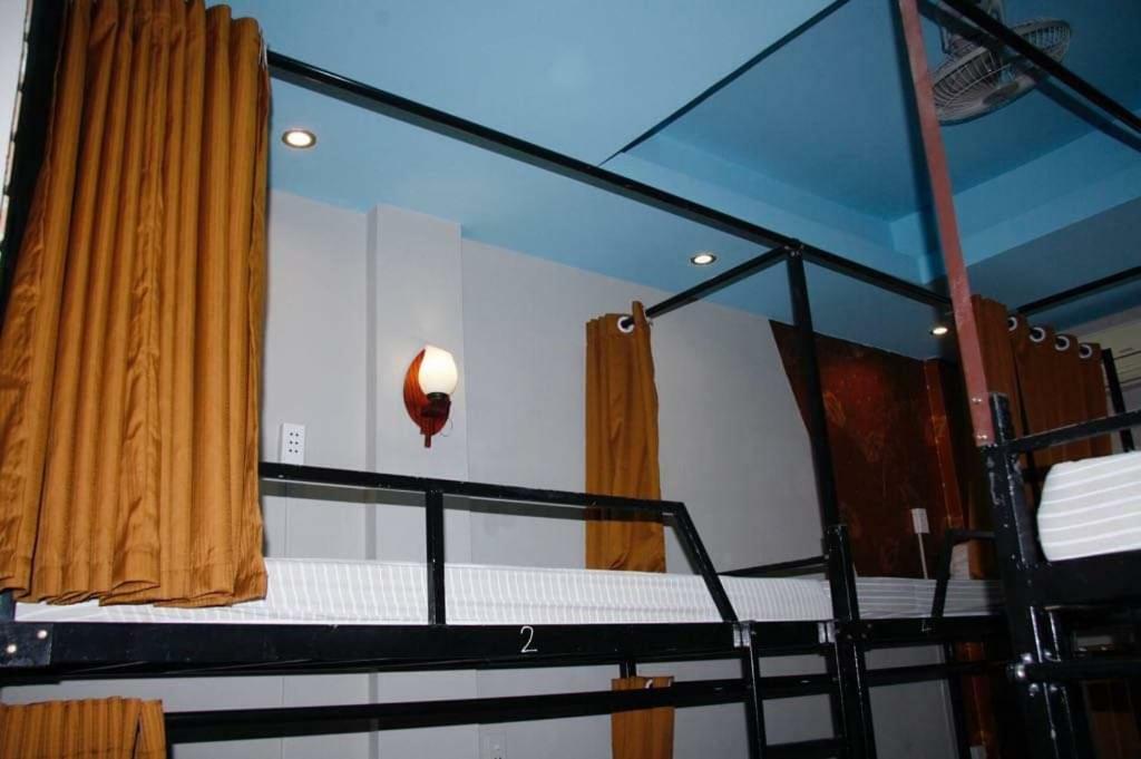 Hanoi Massive Hostel Bagian luar foto